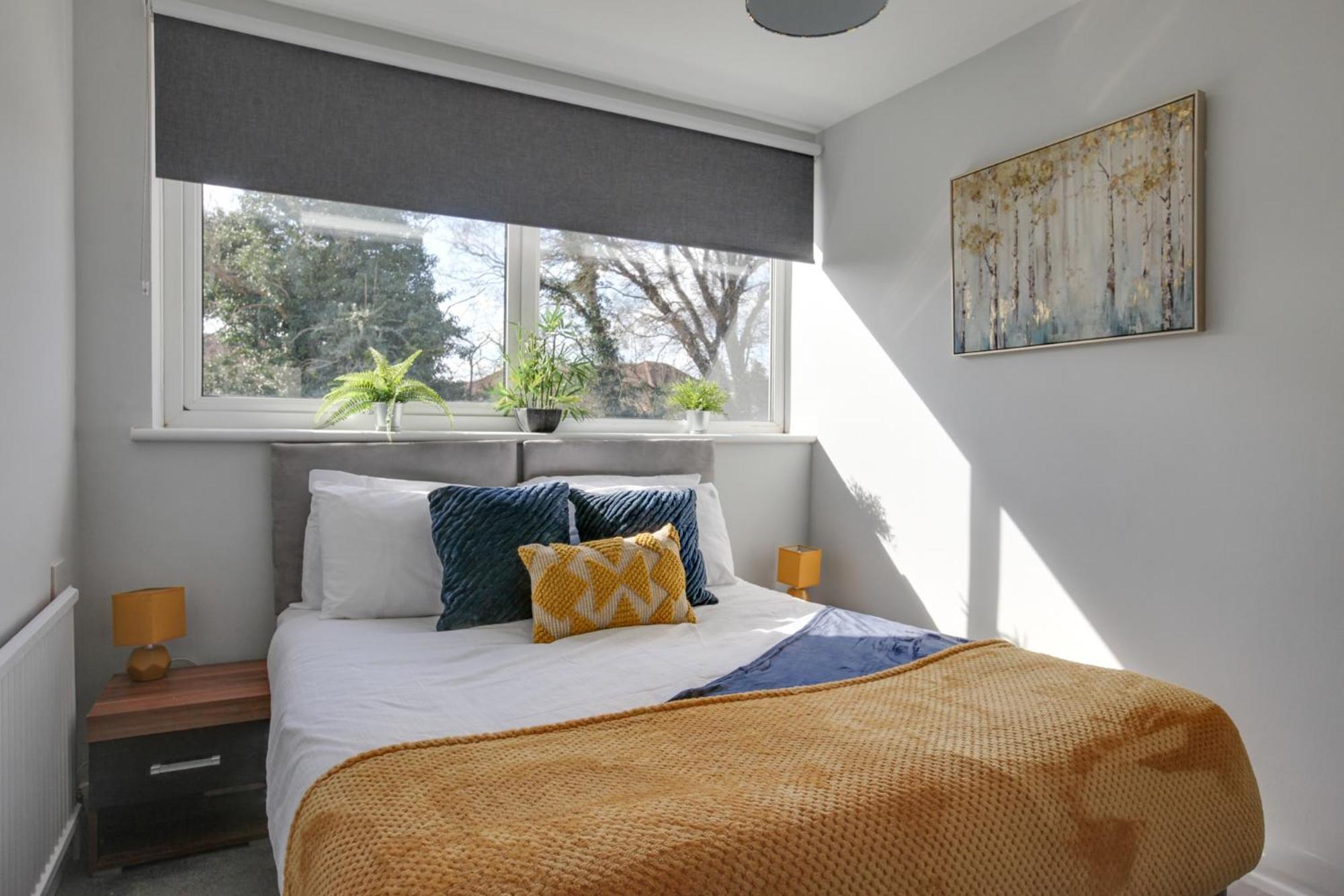 Вилла Niche Sunrise Townhouse Челмсфорд Экстерьер фото