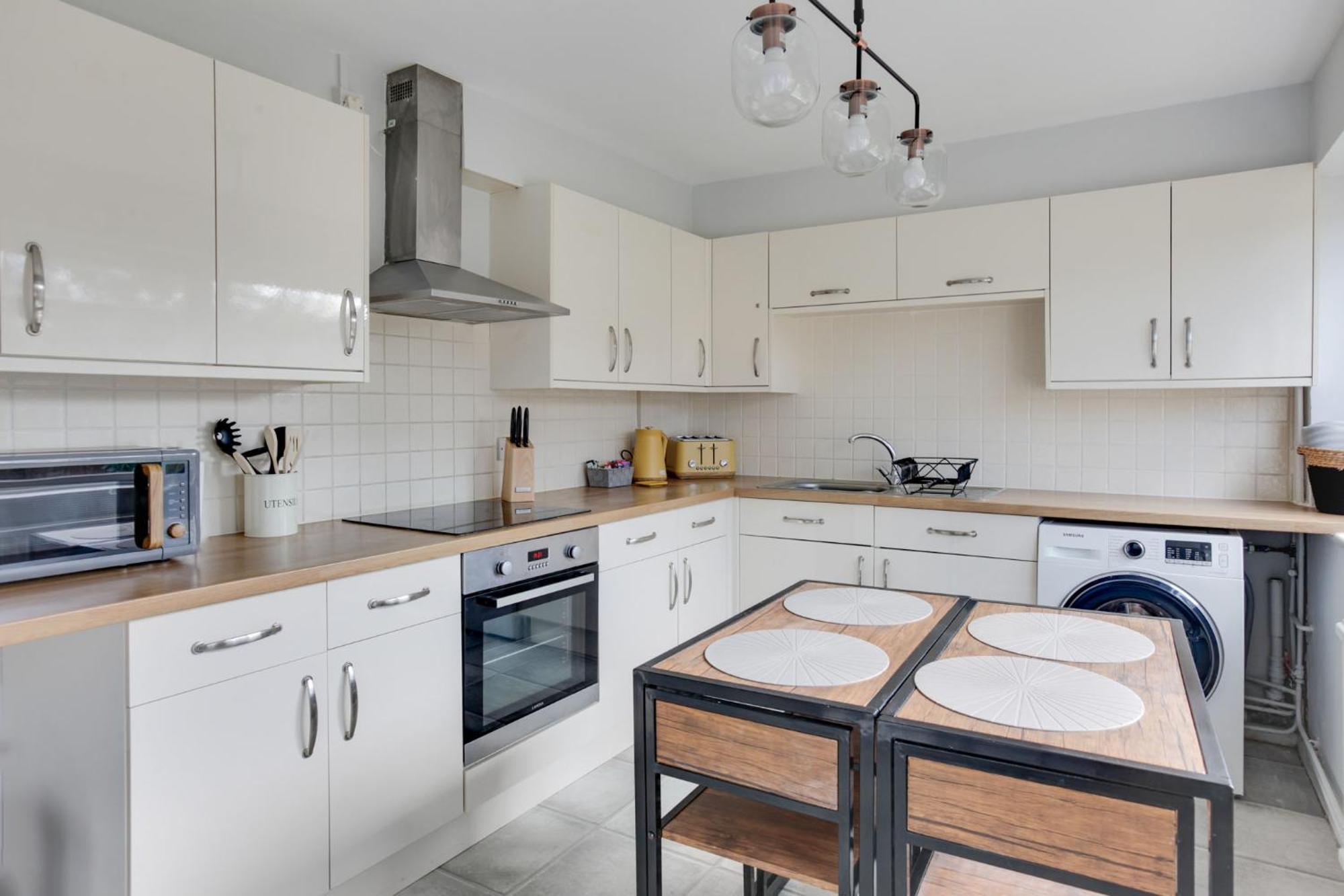 Вилла Niche Sunrise Townhouse Челмсфорд Экстерьер фото